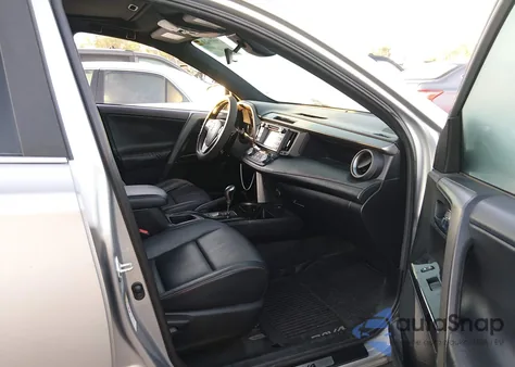 2017 Toyota Rav4 Se z USA, uszkodzony, nr VIN 2T3NFREV4HW372199